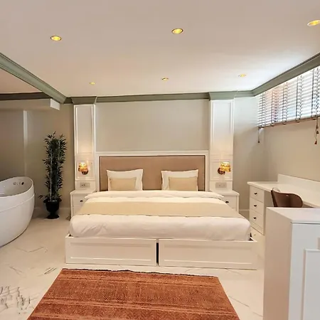 מלון Dbd Cesme 3*