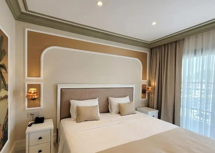 Dbd çeşme Hotel 3*